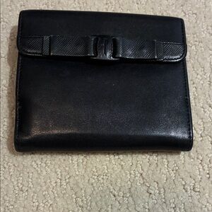 Salvatore Ferragamo Vara Bow compact wallet 👝